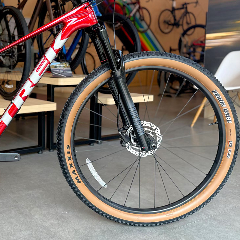 Ban Sepeda Gunung Maxxis MTB X - Mountain Biking Races ulasan dan harga